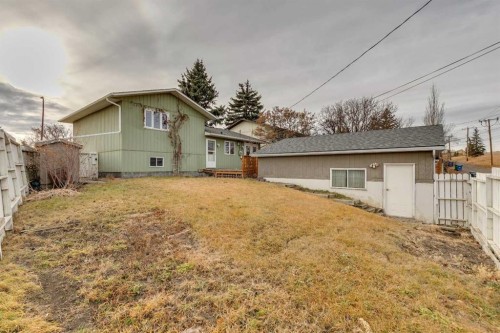 4 Lake Huron Place Se, Calgary, AB - Outdoor With Exterior