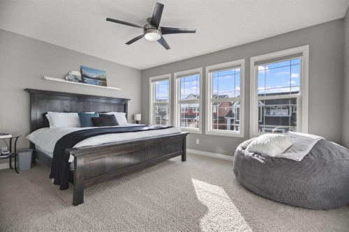 411 River Heights Crescent, Cochrane, AB - Indoor Photo Showing Bedroom