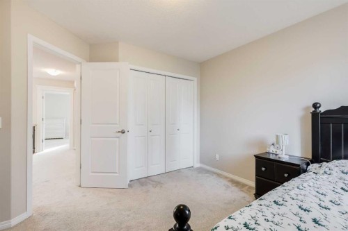 7 Everglade Circle Sw, Calgary, AB - Indoor Photo Showing Bedroom