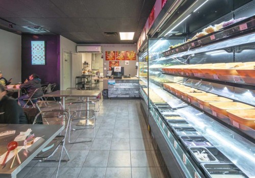 2111 Centre Street Nw, Calgary, AB 