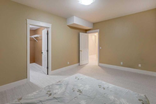 2511 18 Street Nw, Calgary, AB - Indoor