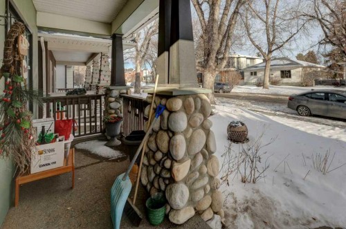 2511 18 Street Nw, Calgary, AB - Outdoor