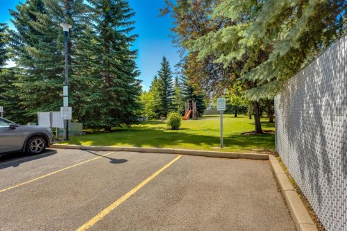 12 Millrise Green Sw, Calgary, AB - Outdoor