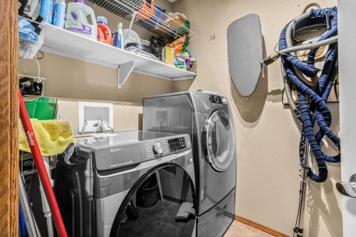 18352 Chaparral Street Se, Calgary, AB - Indoor Photo Showing Laundry Room