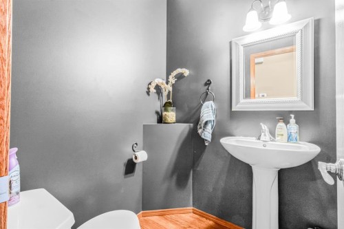 18352 Chaparral Street Se, Calgary, AB - Indoor Photo Showing Bathroom