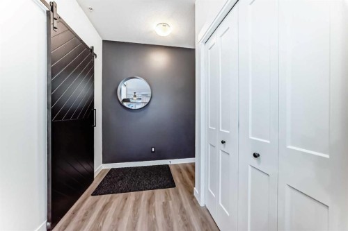 2103-55 Lucas Way Nw, Calgary, AB - Indoor Photo Showing Other Room