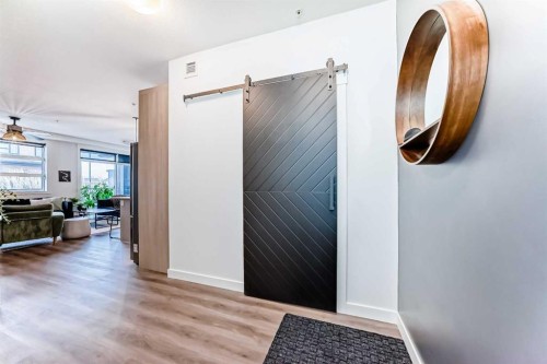 2103-55 Lucas Way Nw, Calgary, AB - Indoor Photo Showing Other Room