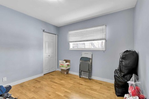 4617 Stanley Road Sw, Calgary, AB - Indoor