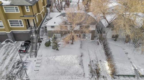 4617 Stanley Road Sw, Calgary, AB - Outdoor