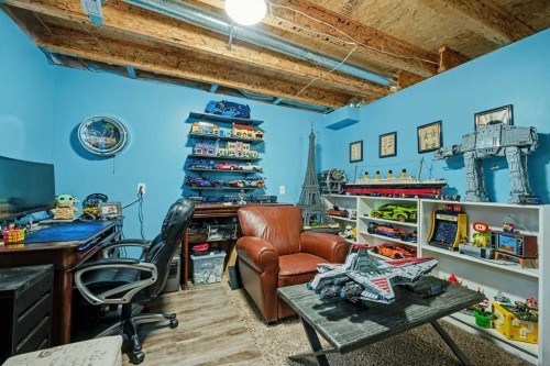 35 Somerglen Way Sw, Calgary, AB - Indoor