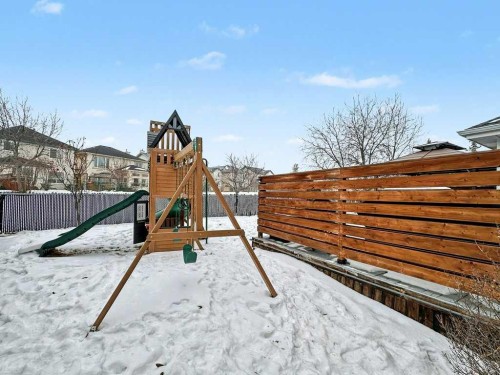 35 Somerglen Way Sw, Calgary, AB - Outdoor