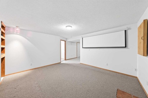 169 Harvest Grove Close Ne, Calgary, AB - Indoor Photo Showing Other Room