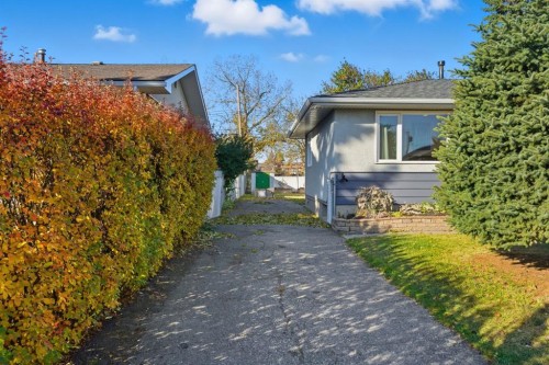 7019 20 Street Se, Calgary, AB - Outdoor