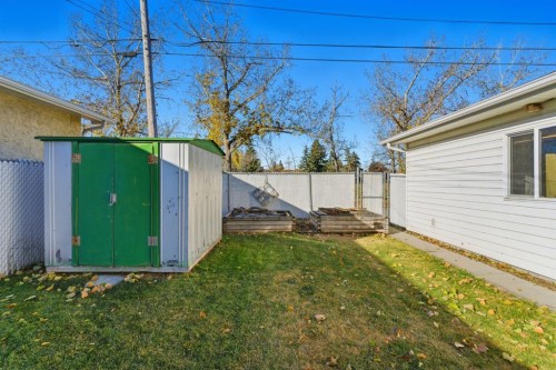 7019 20 Street Se, Calgary, AB - Outdoor