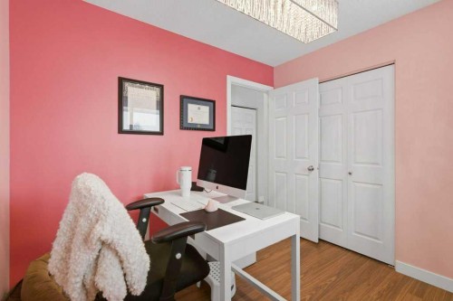2708 Doverbrook Road Se, Calgary, AB - Indoor Photo Showing Office
