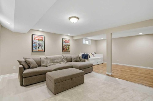 2708 Doverbrook Road Se, Calgary, AB - Indoor