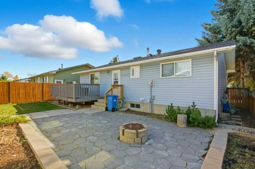2708 Doverbrook Road Se, Calgary, AB - Outdoor With Deck Patio Veranda