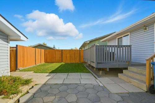 2708 Doverbrook Road Se, Calgary, AB - Outdoor With Deck Patio Veranda