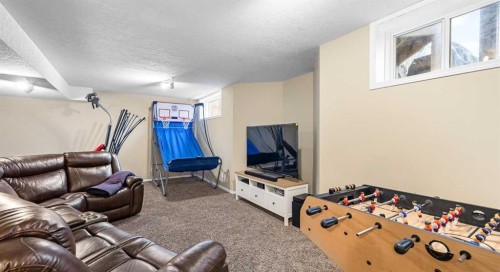 62 Canoe Circle Sw, Airdrie, AB - Indoor
