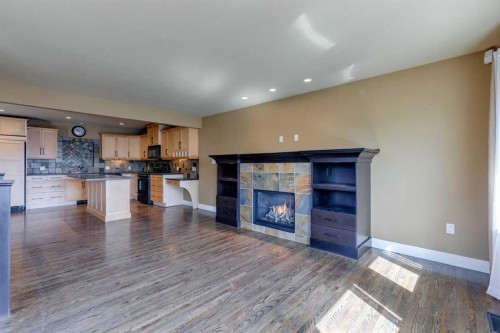 3140 46 Street Sw, Calgary, AB - Indoor Photo Showing Living Room With Fireplace