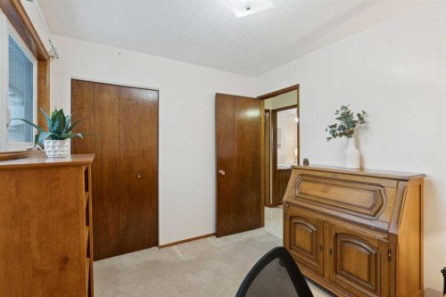 3221 Cedarille Drive Sw, Calgary, AB - Indoor Photo Showing Other Room