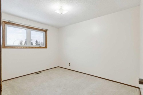 3221 Cedarille Drive Sw, Calgary, AB - Indoor Photo Showing Other Room