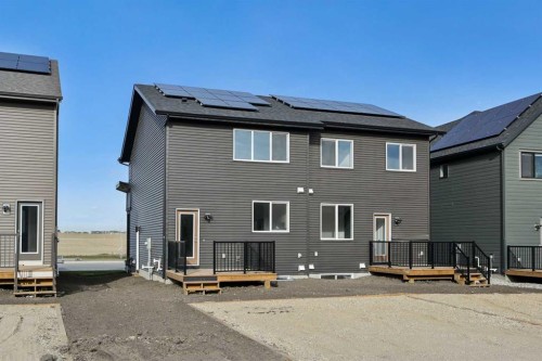 7071 Rangeview Avenue Se, Calgary, AB - Outdoor With Deck Patio Veranda With Exterior