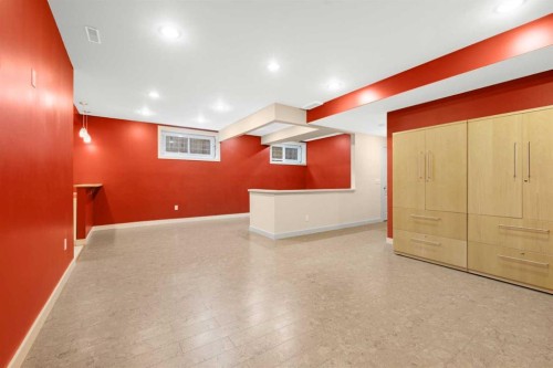 18 Aspen Hills Manor Sw, Calgary, AB - Indoor