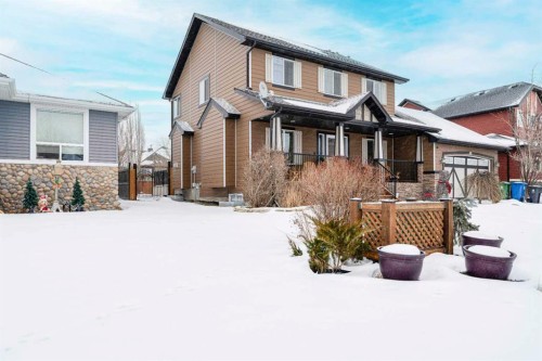 461 Boulder Creek Way Se, Langdon, AB - Outdoor