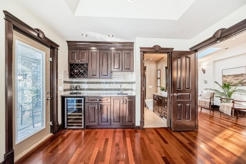 1840 Westmount Boulevard Nw, Calgary, AB - Indoor