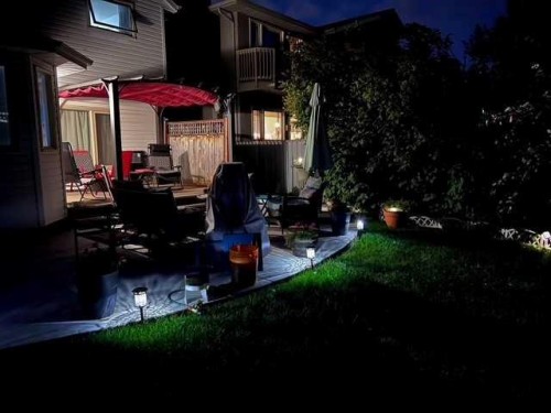 28 Hawktree Circle Nw, Calgary, AB - Outdoor