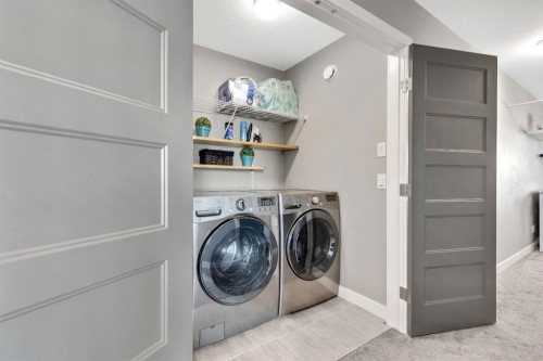 129 Wildrose Green, Strathmore, AB - Indoor Photo Showing Laundry Room