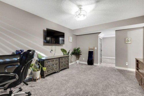 129 Wildrose Green, Strathmore, AB - Indoor