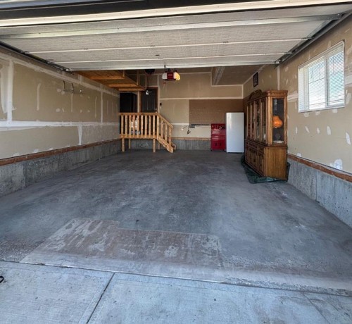 129 Wildrose Green, Strathmore, AB - Indoor