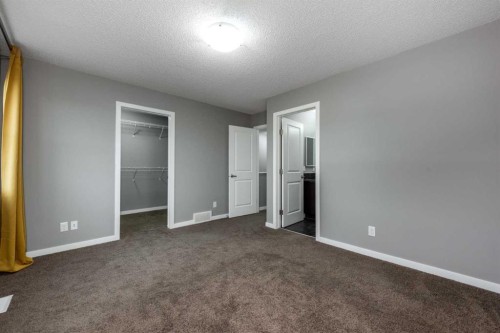 274 Redstone Drive Ne, Calgary, AB - Indoor Photo Showing Other Room