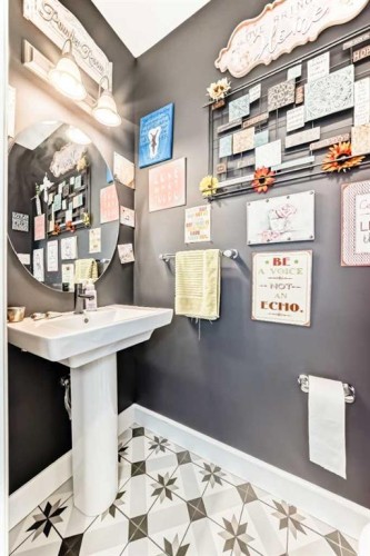 404 Yorkville Avenue Sw, Calgary, AB - Indoor