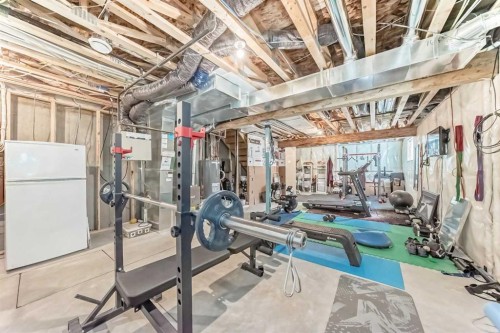 404 Yorkville Avenue Sw, Calgary, AB - Indoor