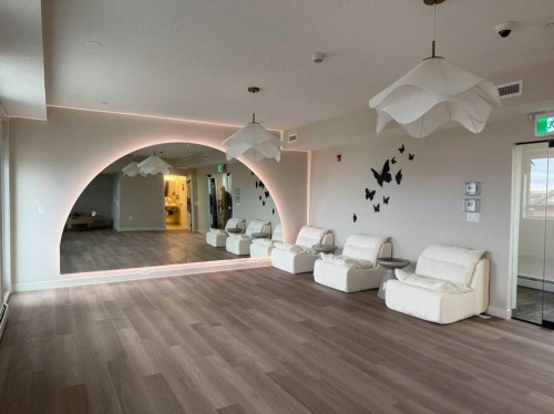 1116-520 Reynolds Avenue Sw, Airdrie, AB - Indoor