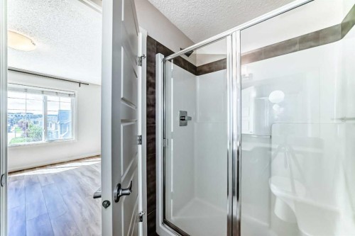 59 Nolanlake Cove Nw, Calgary, AB - Indoor Photo Showing Bathroom