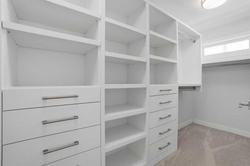 2312 Westmount Road Nw, Calgary, AB - Indoor With Storage