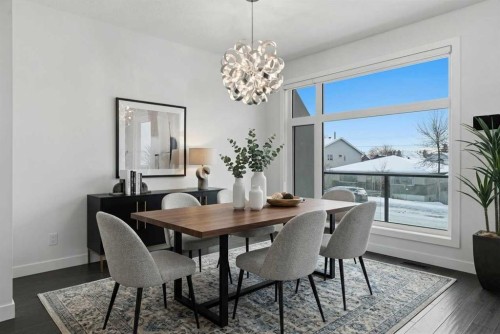2312 Westmount Road Nw, Calgary, AB - Indoor Photo Showing Dining Room