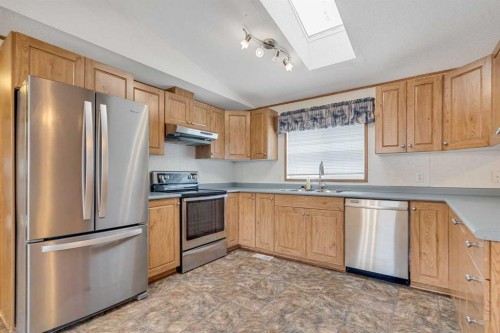 413 Heritage Crescent, Okotoks, AB 