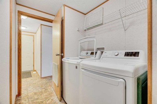 413 Heritage Crescent, Okotoks, AB 