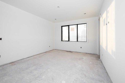 15 42 Street Sw, Calgary, AB - Indoor Photo Showing Other Room