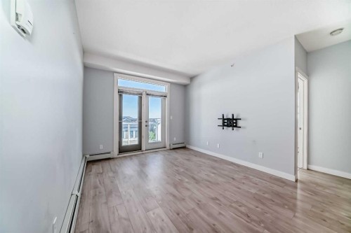 417-2300 Evanston Square Nw, Calgary, AB - Indoor Photo Showing Other Room