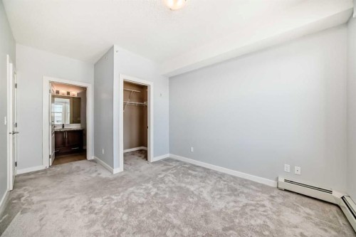 417-2300 Evanston Square Nw, Calgary, AB - Indoor Photo Showing Other Room