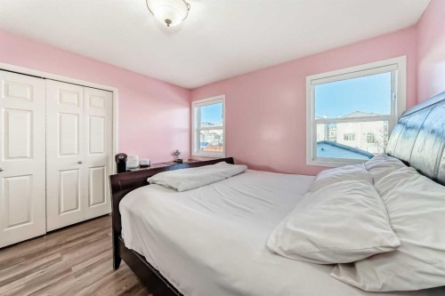 187 Taravista Street Ne, Calgary, AB - Indoor Photo Showing Bedroom