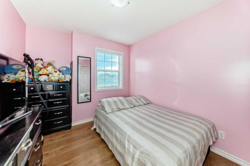 187 Taravista Street Ne, Calgary, AB - Indoor Photo Showing Bedroom