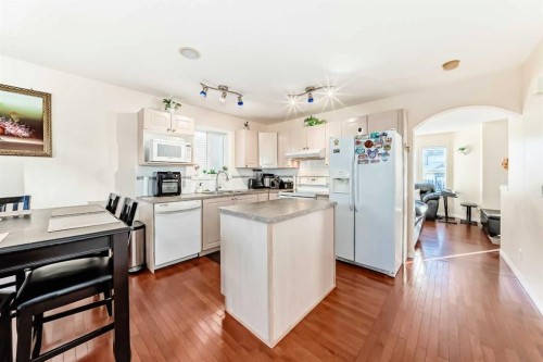 187 Taravista Street Ne, Calgary, AB - Indoor