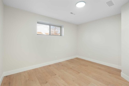 45 Alpine Crescent Se, Airdrie, AB - Indoor Photo Showing Other Room